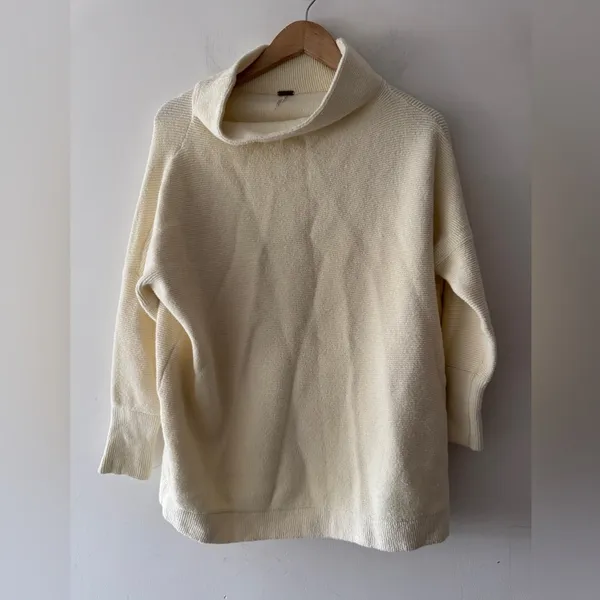Free People Women's Ottoman Slouchy Tunic Sweater Pullover Long‎ Sleeve Ivory - Image 2