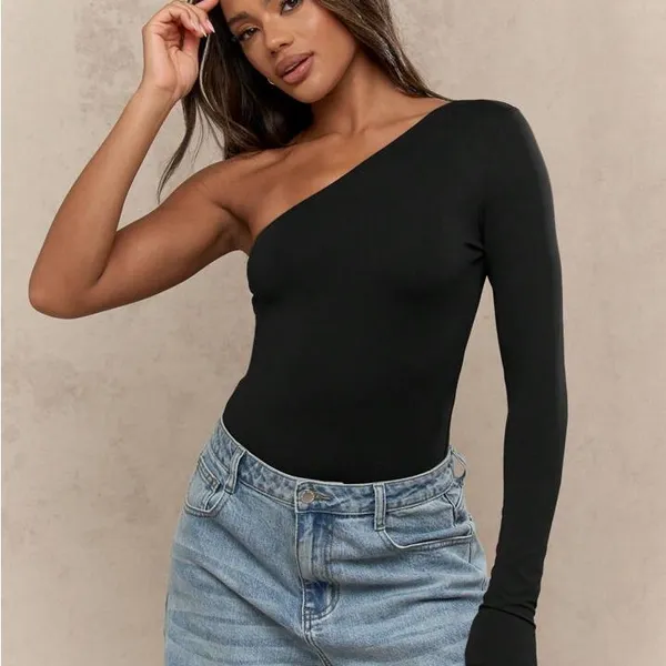 Missguided one sleeve asymmetrical bodysuit. Size 2. Never‎ wore. - Image 5