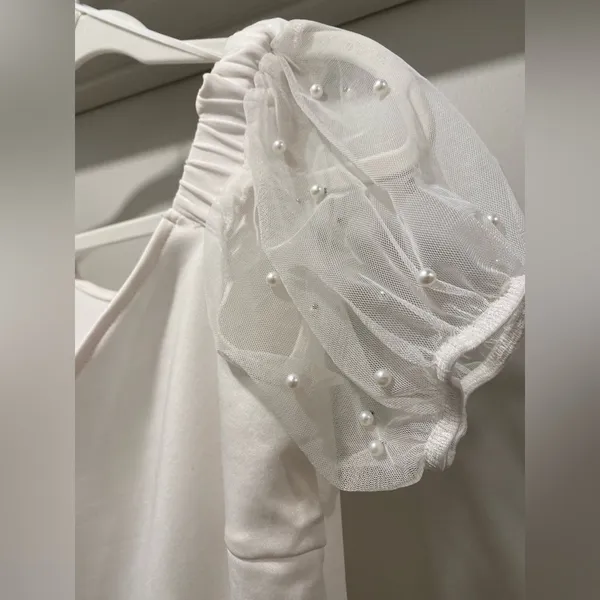 White Blouse Crop Top With Mesh & Pearl Detail Puff Sleeves - M - Image 11