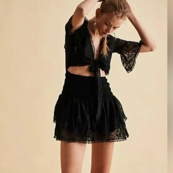 Free people Lala Lace Mini Dress. NWT. Black - small - Image 6