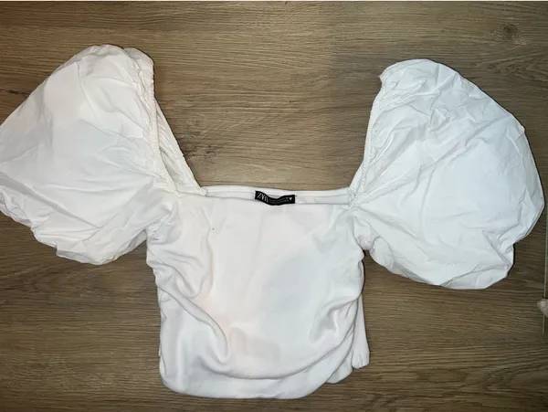 ZARA Crop Top Puff Sleeves - Image 4