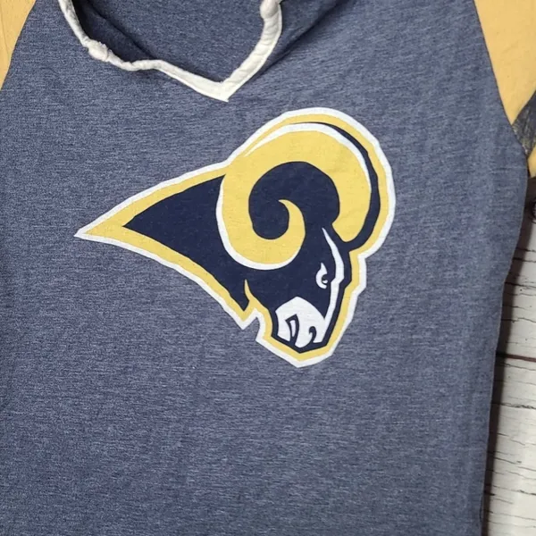 NFL Rams vneck short sleeve football tee sz Small - Image 2
