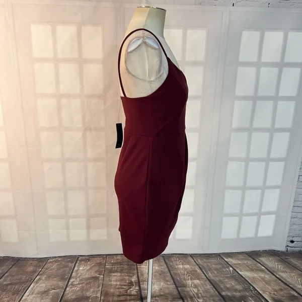 Lulu’s NWT Forever Your Girl Plum Purple Bodycon Dress Size medium - Image 6