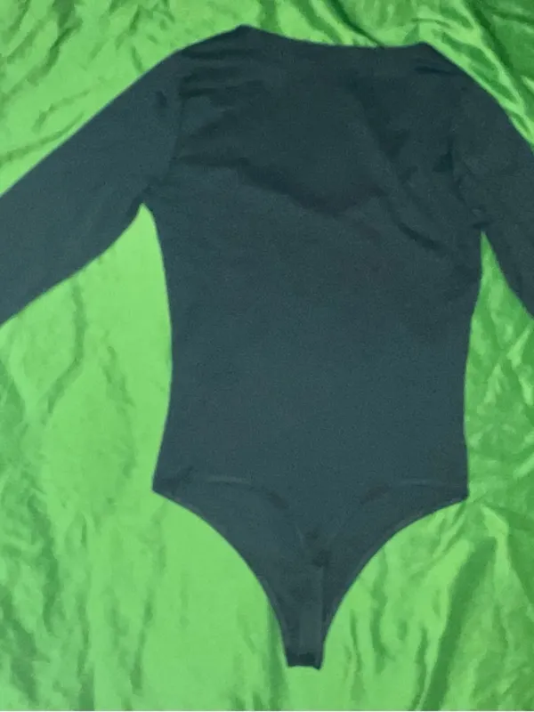 Abercrombie & Fitch Dark Green Long Sleeve Bodysuit size Small - Image 4