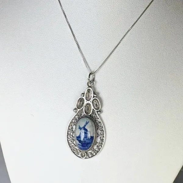 Sterling Silver Filigree Deift Dutch Pendant Signed Deift - Image 4