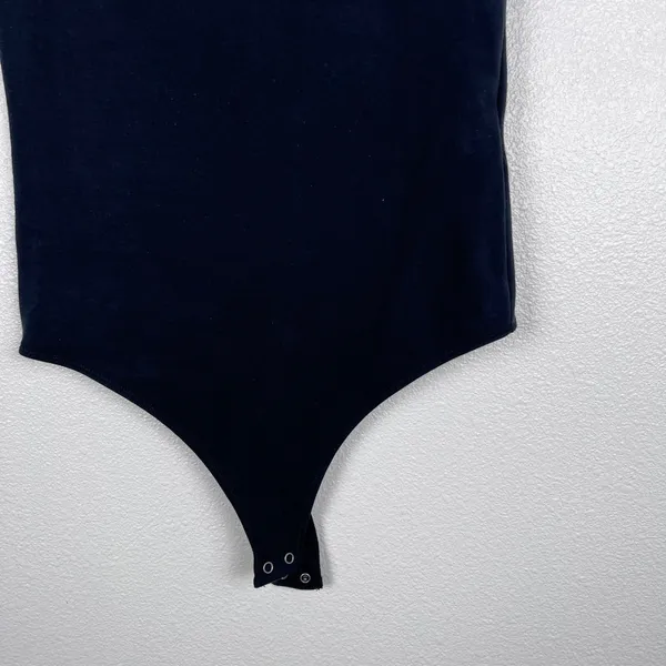 Abercrombie & Fitch Women's Short Sleeve Body Suite‎ Black Sz M NWT - Image 3