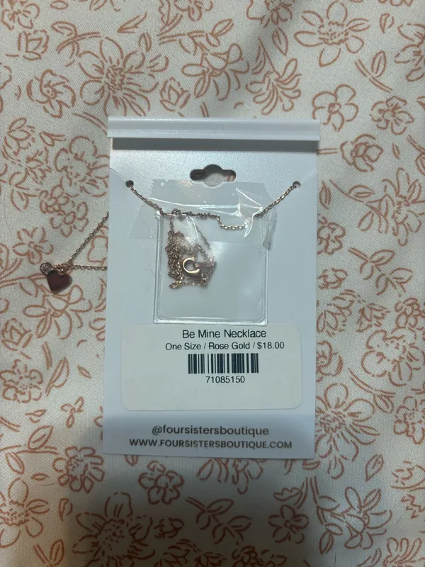 Boutique Necklace - Image 3