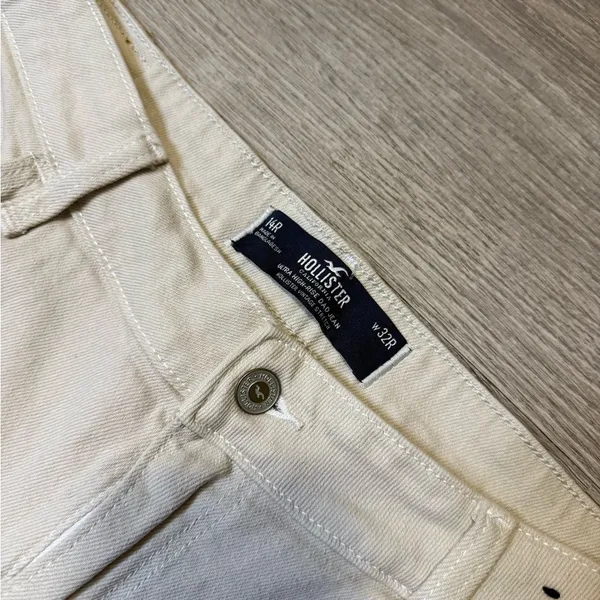 •Hollister• Ultra High Rise Dad Jeans - Image 5