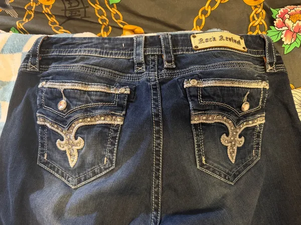 Rock Revival Jeans - Image 4