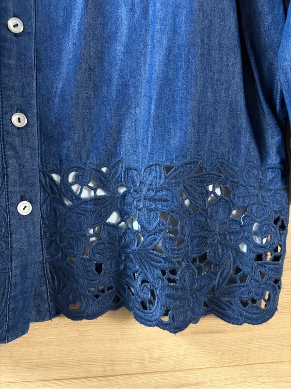 Alfred Dunner Chambray Button-Front 2-piece Layered Shirt - Image 3