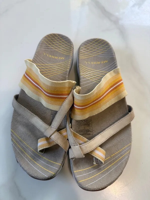Merrell Women's Tan and Yellow Striped Slip-On Sandals - Image 2