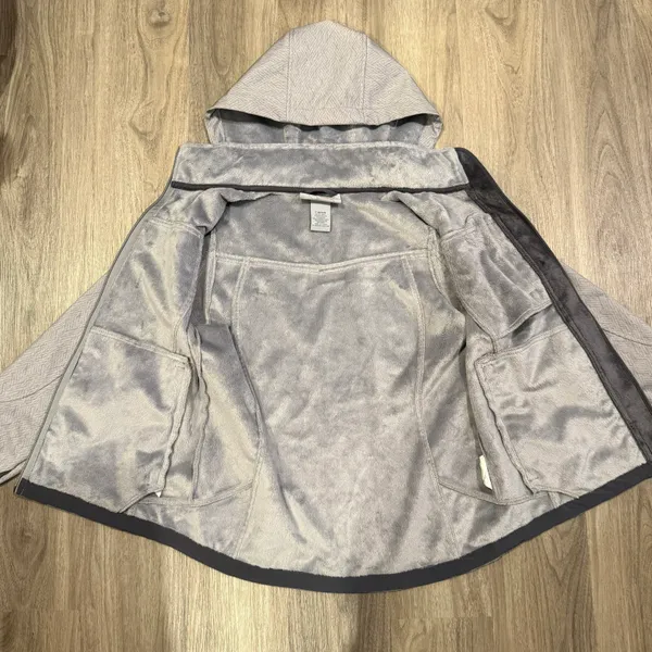 Snow Jacket - Image 2
