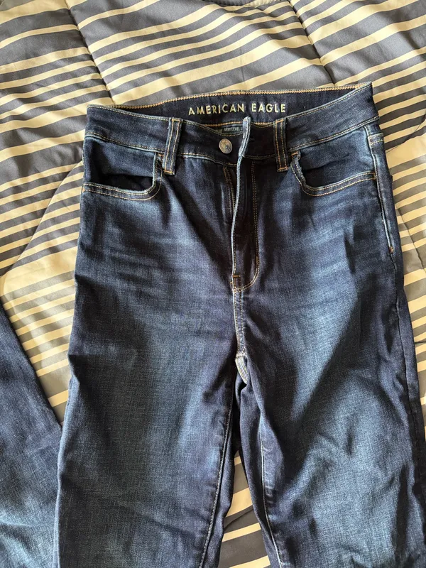 American Eagle Jeans - Image 2