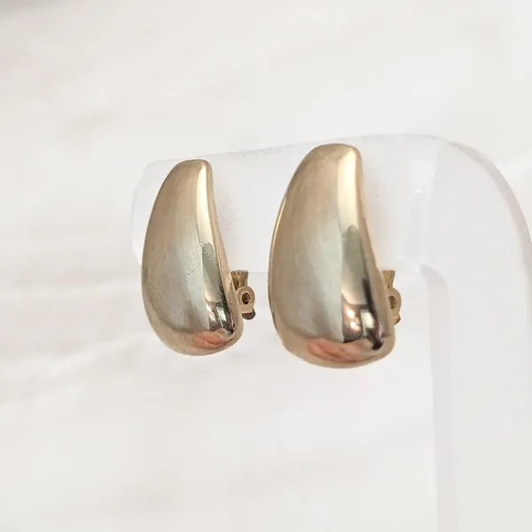 Vintage Clip On Earrings Slightly Curved Stylish Gold Tone Large Chunky - Marks - Image 2