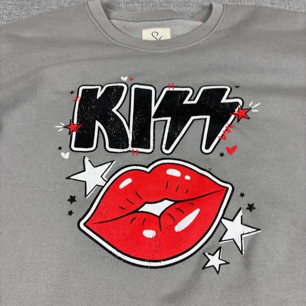 Kiss Rock Band Music Sweatshirt Womens XL Gray Crewneck Lips Heart Graphic - Image 2