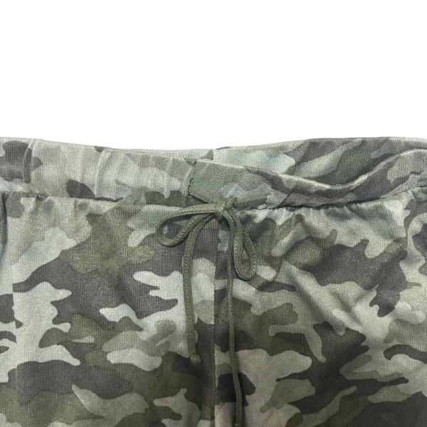 Lucky Brand Women Sweat Shorts S Green Camo Print Soft Knit‎ Lounge Cozy Leisure - Image 3