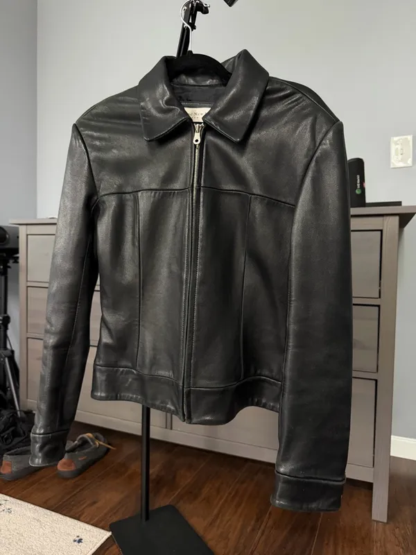 Vintage Black Leather Zip-Front Jacket - Image 3