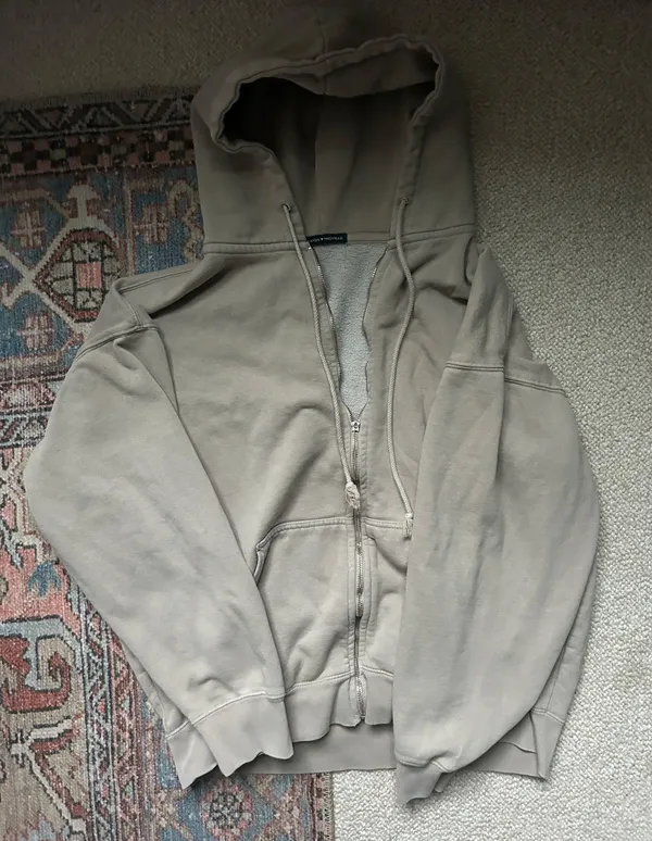 Brandy Melville Beige  Zip Up - Image 2