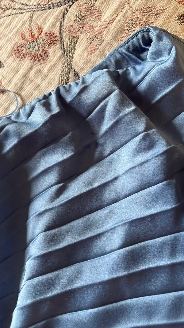 Abercrombie Giselle One-Shoulder Pleated Maxi Dress - Image 4