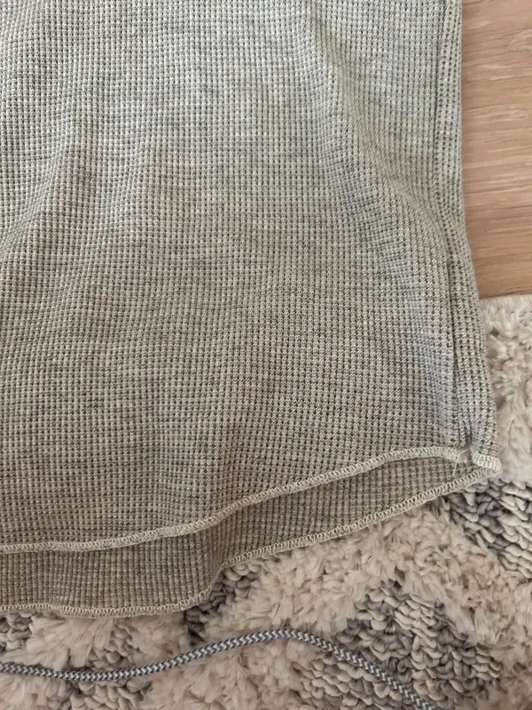 Grey American Eagle Sweater - Image 7