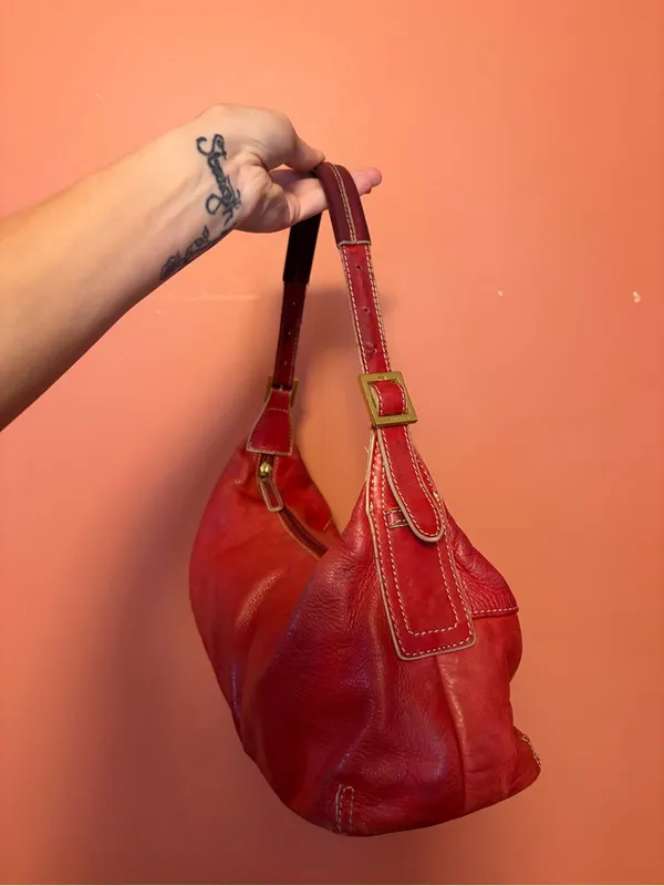Stone Mountain Vintage Red Leather Barrel Bag - Image 11