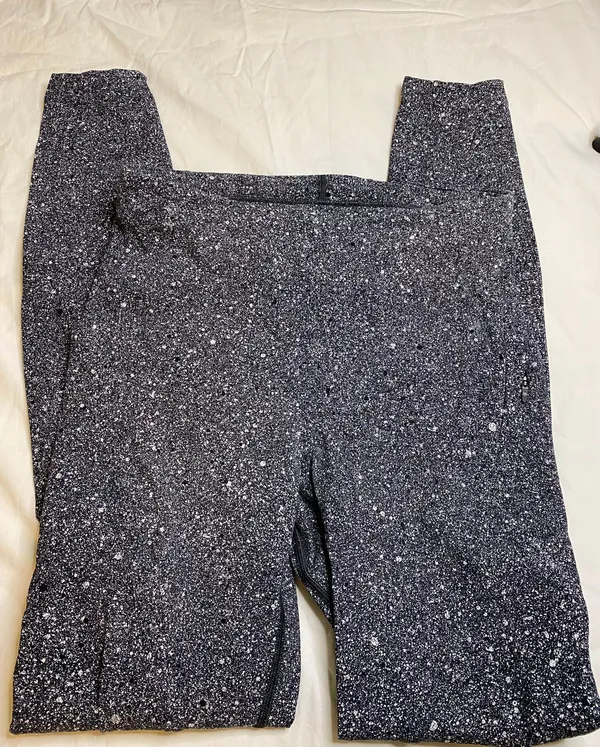 Lululemon Leggings Grey Black - Image 2