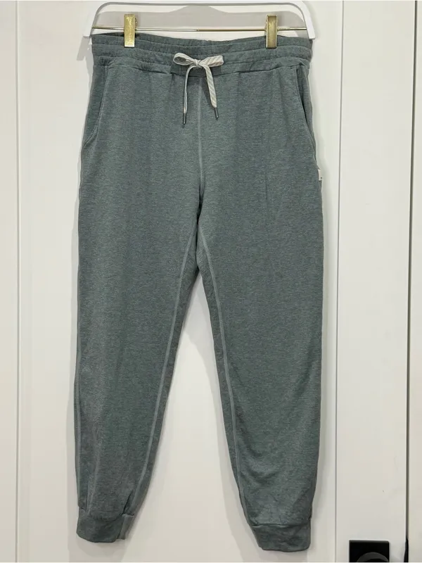 Vuori Performance Jogger Small Stormy Sage Heather Green Athleisure Sporty - Image 5