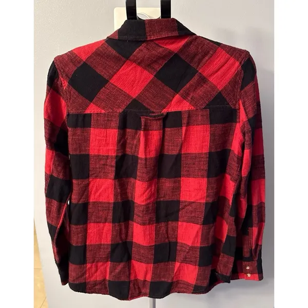 Arizona Jeans Women's red black buffalo plaid pattern Button‎ Down Size Medium - Image 3