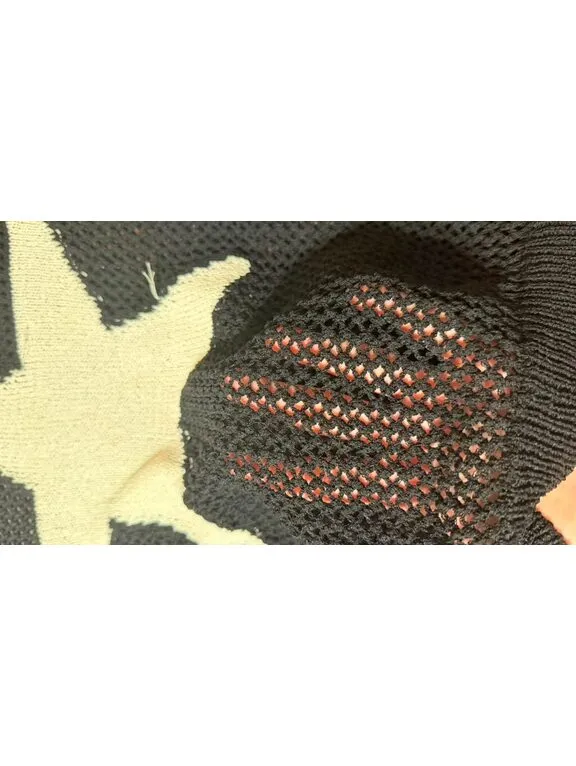 Size S Black open-knit cropped sweater a large white star - Image 2