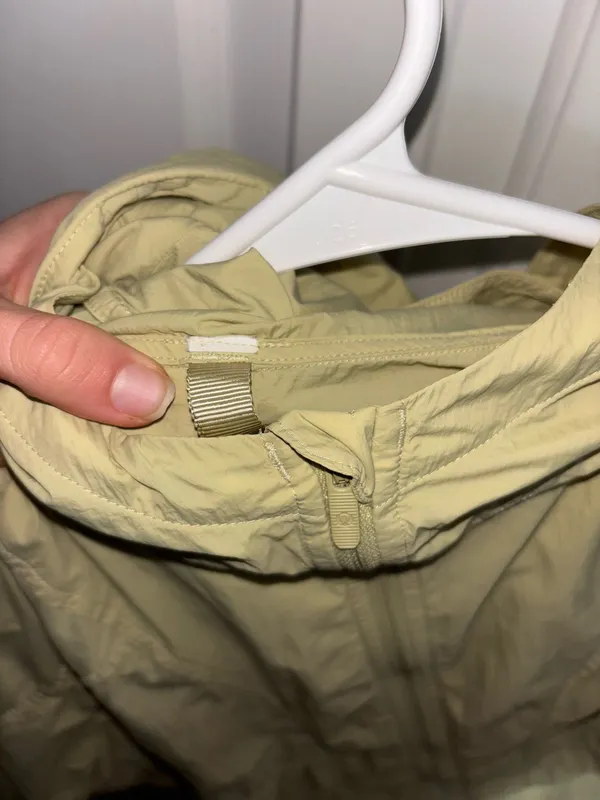 Lululemon Windbreaker - Image 3