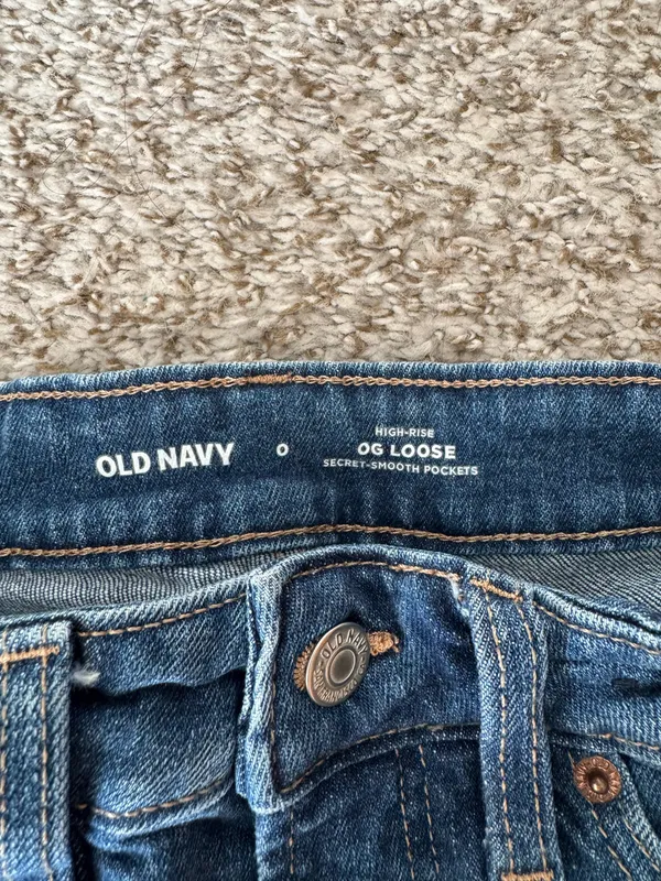 Old Navy Jeans OG Loose - Image 4