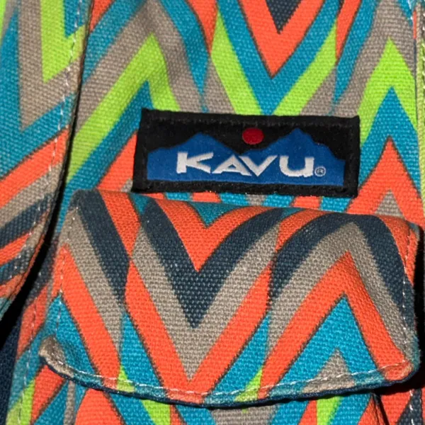 KAVU Rope Bag Neon Chevron Zigzag Canvas Sling Crossbody Backpack Grey Blue - Image 4