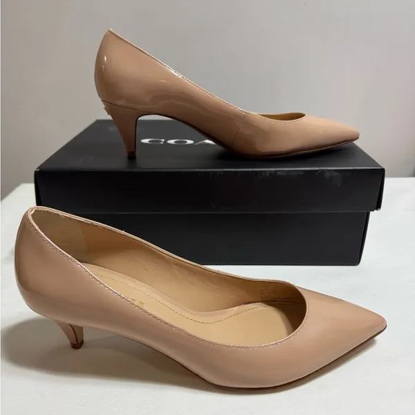 Coach Pumps Heels Women Nude Leather Pointed Toe Pumps w Gold Beaded Trim 8 - Image 2