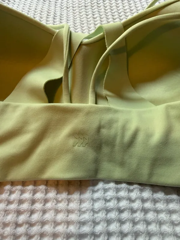 target all in motion sports bra - Image 5