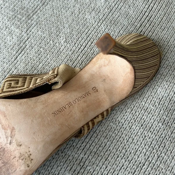 Manolo Blahnik D'orsay Sandals Size 40‎ - Image 6