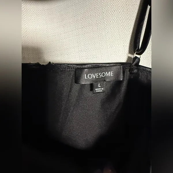 Lovesome Black Satin Spaghetti Strap Bustier Cowl Crop Top Size Large - Image 4