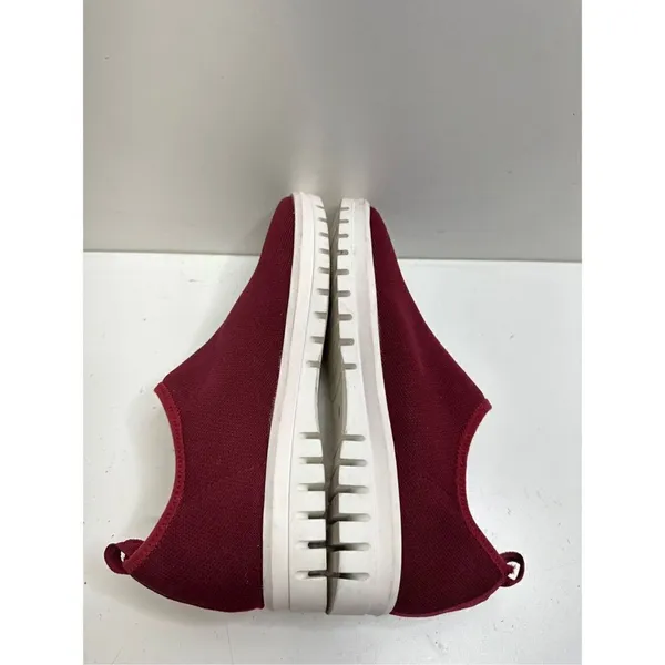 Blondo Sneaker Womens Size 8 Burgundy‎ Red Knit Pull On Waterproof Shoes - Image 7