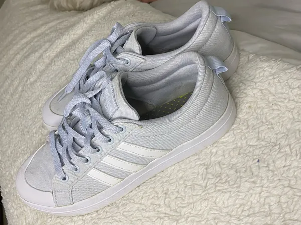 adidas Platform Womens Shoes Size 8.5 - Image 4