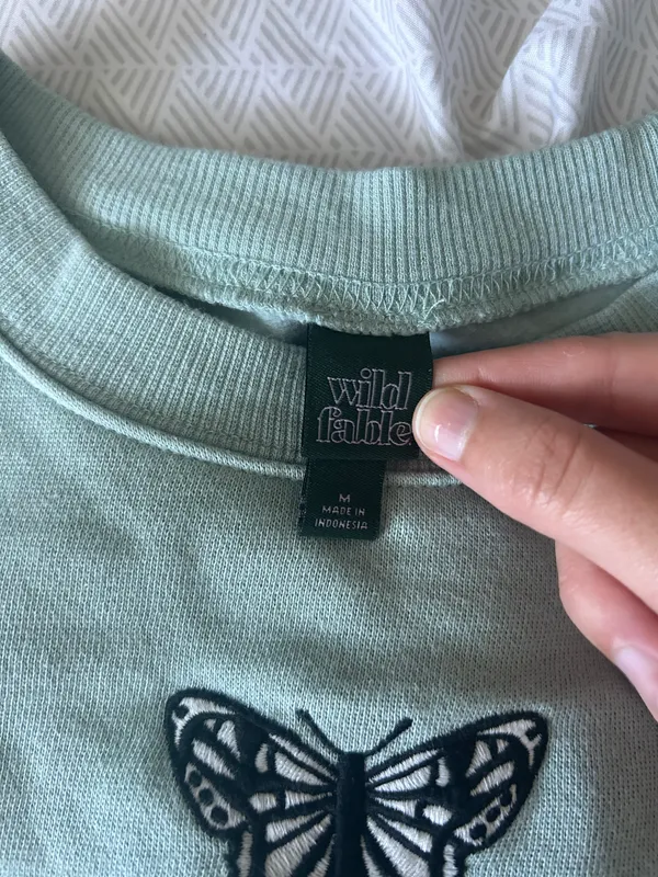 Wild Fable oversized crewneck - Image 2