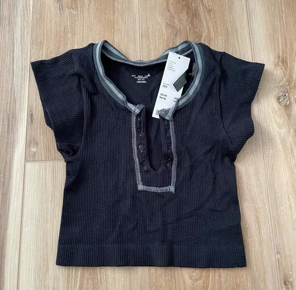 Out From Under by Urban Outfitters Go For Gold seamless black crop top with a notched neckline and grey - Image 2