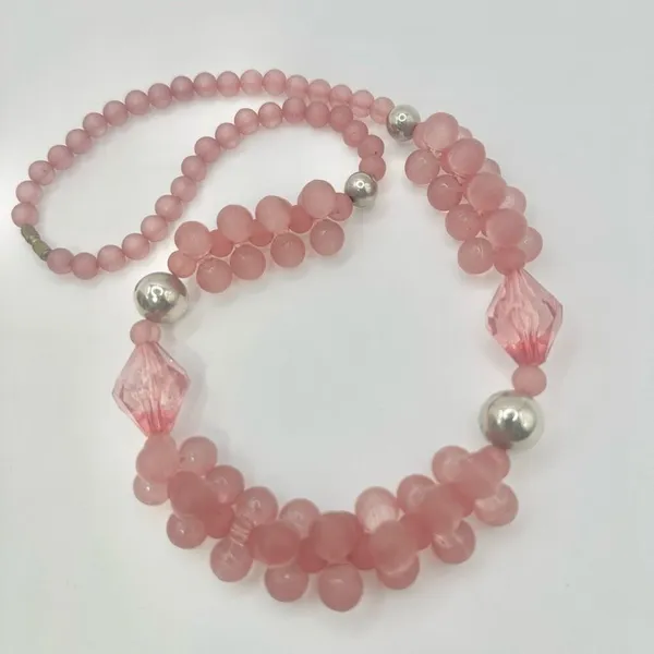 Pink cluster beaded vintage necklace - Image 7