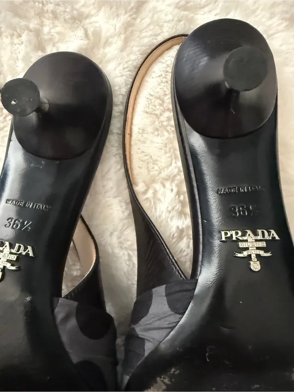 Prada Comic Collection Slingback Kitten Heels 36.5 Graphic Bow Runway Pumps - Image 11