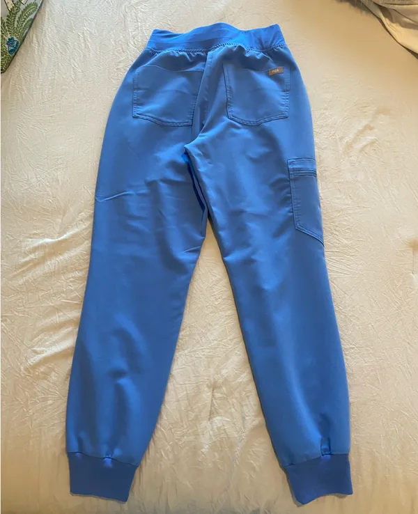 FIGS Zamora Jogger Women’s Scrub Pants - Image 5