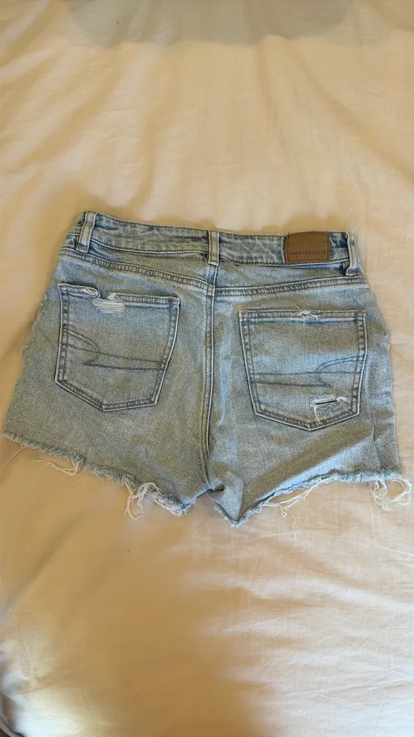 American Eagle Shorts - Image 2
