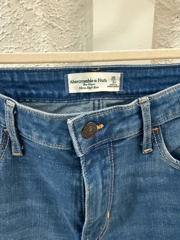 Abercrombie & Fitch Flare Jeans - Image 2