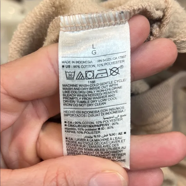 Old Navy women’s Beige Zip-Up Sweatshirt size large. - Image 8