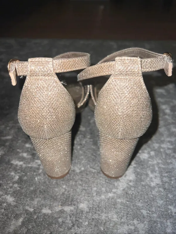 Dream Pairs Strappy Chunky Heels - Image 4