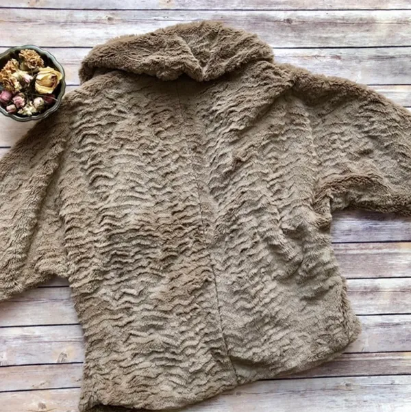 | Faux Fur Jacket - Image 2