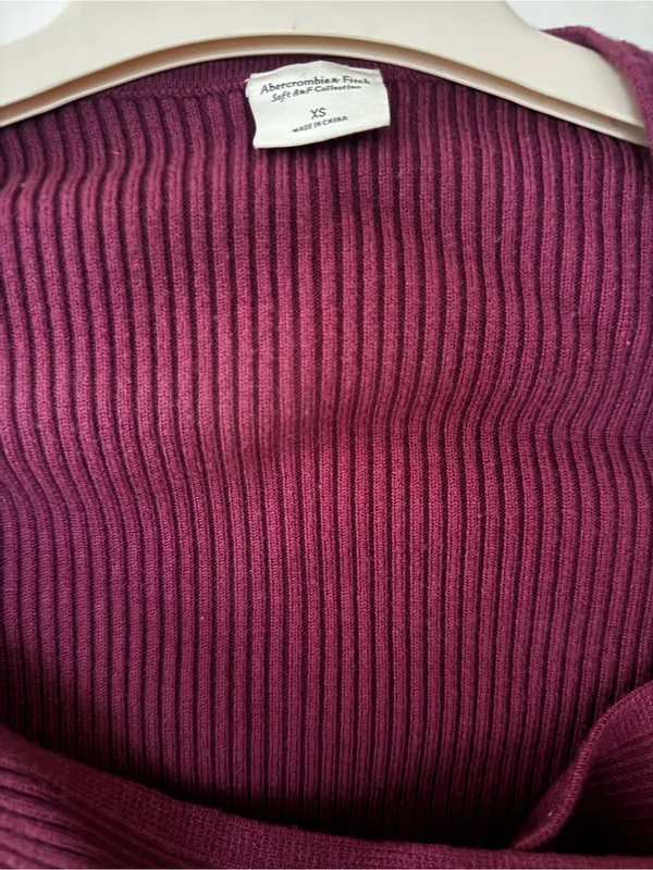 Abercrombie & Fitch Maroon Ribbed Long-Sleeve Sweater Bodysuit - Image 4