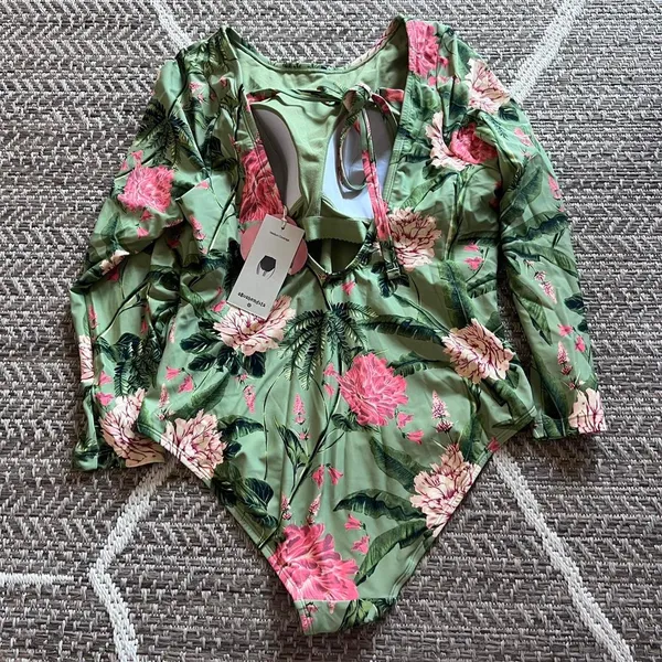 Target x agua bendita one piece sz XXL - Image 2